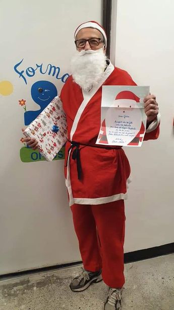 Giulia scrive a Babbo Natale: "Dono i soldi del salvadanaio ai bimbi del Regina Margherita"