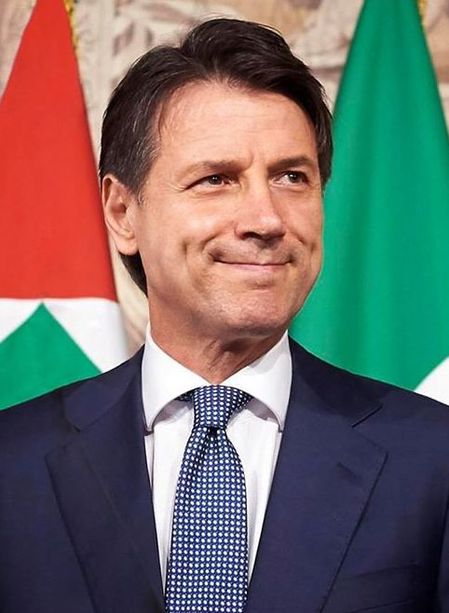 L'ex premier Giuseppe Conte a Pinerolo per sostenere Salvai