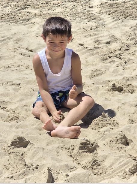 Kevin vola in Florida: “Vogliamo che torni a camminare”, ma servono ancora 60mila euro