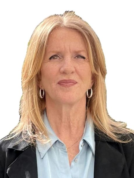 Elezioni, 'Sanremo al Centro' torna in campo per sostenere la corsa di Alessandro Mager. Ecco la lista Elezioni, 'Sanremo al Centro' torna in campo per sostenere la corsa di Alessandro Mager. Ecco la lista