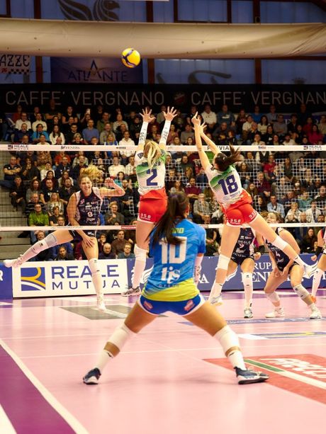 Volley A1/F: la Wash4green Pinerolo si spegne dopo due set a Chieri Volley A1/F: la Wash4green Pinerolo si spegne dopo due set a Chieri