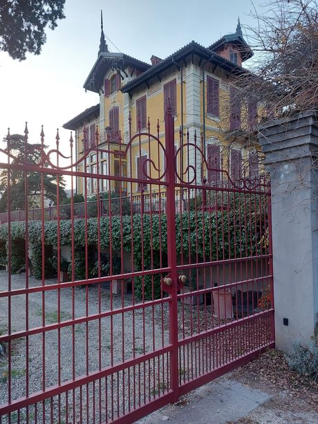 Pinerolo: una passeggiata alla scoperta dei luoghi di Facta Pinerolo: una passeggiata alla scoperta dei luoghi di Facta