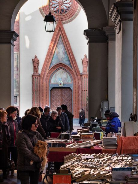 Carta e vinile protagonisti domani a Pinerolo Carta e vinile protagonisti domani a Pinerolo