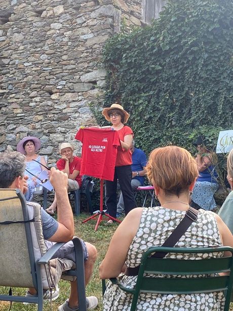 Lettori a domicilio e storie sui ‘giganti dalla porta accanto’: Laav di Torre Pellice al lavoro anche d’estate Lettori a domicilio e storie sui ‘giganti dalla porta accanto’: Laav di Torre Pellice al lavoro anche d’estate