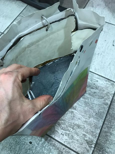 Ruba al Lego Store di via Roma con una borsa schermata: arrestato dagli agenti della polizia municipale