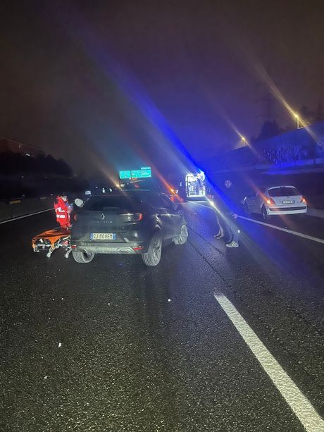 Carambola con cinque auto in tangenziale al primo dell'anno: due feriti in codice rosso al Cto Carambola con cinque auto in tangenziale al primo dell'anno: due feriti in codice rosso al Cto