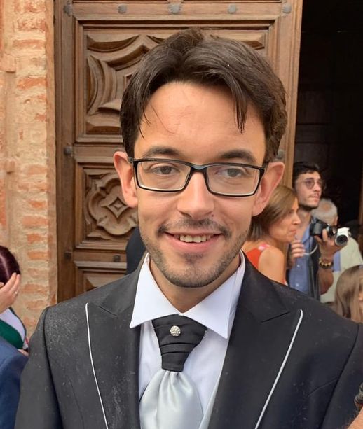 Addio a Cristian Zorgnotti, Pocapaglia in lacrime per il giovane morto a 31 anni di Sla