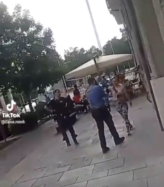 Condannata a undici mesi per resistenza a pubblico ufficiale e tentate lesioni la donna bloccata col taser in corso Giolitti