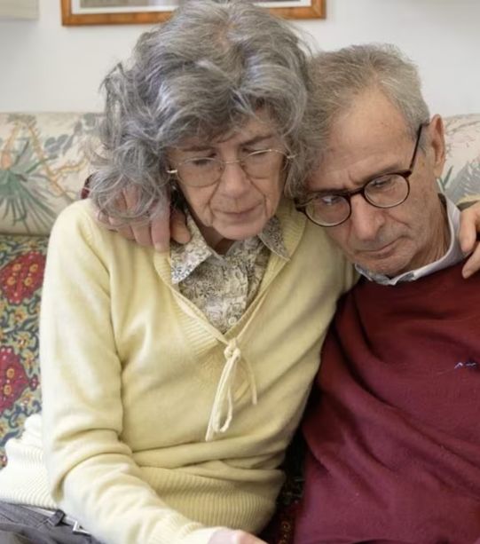 La madre di Alberto Scagni visita il carcere di Sanremo: “Sangue ovunque, la direttrice è rimasta muta” La madre di Alberto Scagni visita il carcere di Sanremo: “Sangue ovunque, la direttrice è rimasta muta”