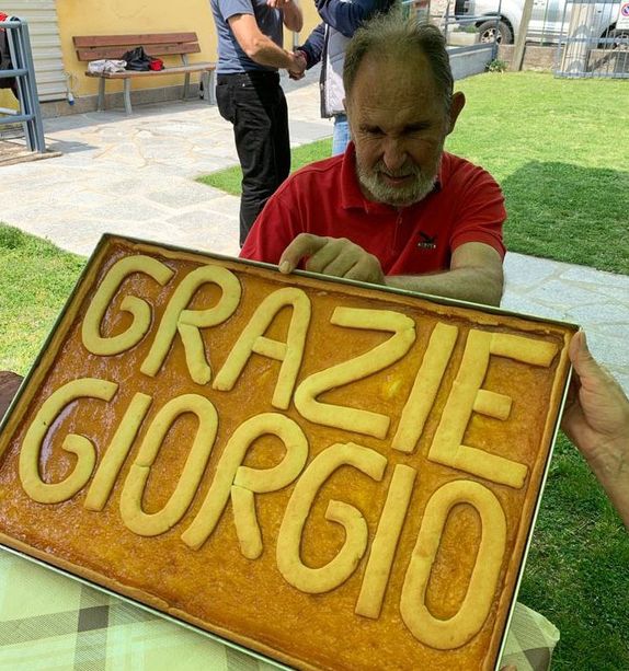 Ascese silenziose e battute irresistibili: amici e ‘colleghi’ ricordano il torrese Giorgio Poet Ascese silenziose e battute irresistibili: amici e ‘colleghi’ ricordano il torrese Giorgio Poet