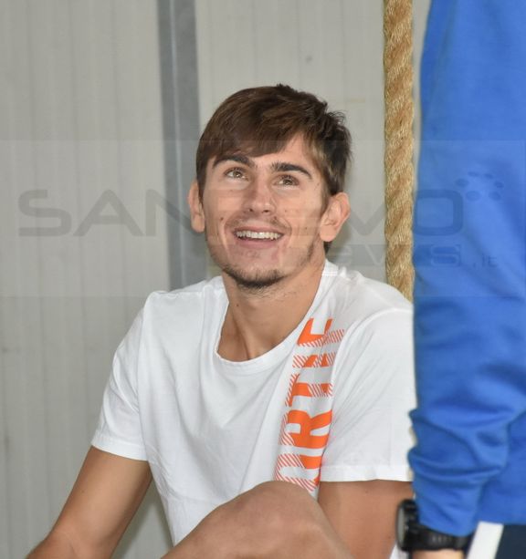 Il campione di Davis Matteo Arnaldi è tornato nella sua Sanremo ed è già al lavoro per i prossimi impegni (Foto e Video)