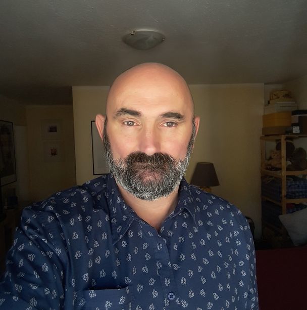 Lutto a Caraglio: è morto Sergio Torta, cantante e organizzatore di eventi di soli 56 anni