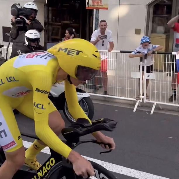 Monaco, che festa il Tour de France: le immagini più belle della storica giornata nel Principato [FOTOGALLERY]
