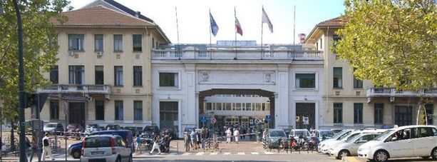 Ospedali torinesi sotto pressione per il Covid: "Portate i pazienti alle Molinette"