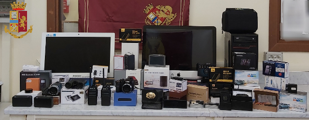 Pinerolo, scoperto falso investigatore privato: parcelle da 10mila euro, ma nessuna autorizzazione Pinerolo, scoperto falso investigatore privato: parcelle da 10mila euro, ma nessuna autorizzazione