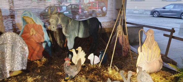 Nuova vita per il presepe di Luserna e la piazza di San Giovanni