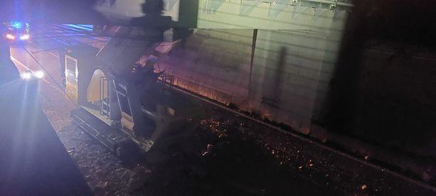 Varazze, mezzo pesante urta il viadotto di via Vignetta: traffico bloccato sulla A10 Varazze, mezzo pesante urta il viadotto di via Vignetta: traffico bloccato sulla A10