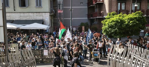 In corteo contro il precariato: &quot;Se scioperiamo si ferma tutta l'università&quot;