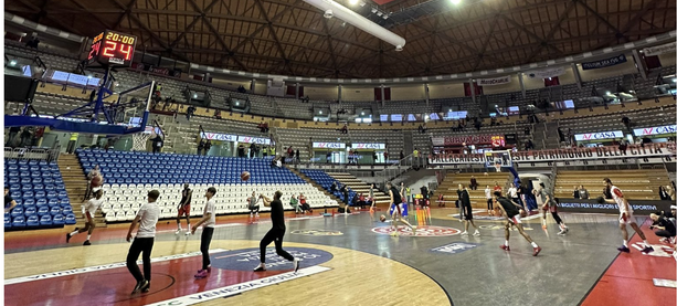 TRIESTE-VARESE, la diretta. Sfida playoff da brividi per i biancorossi