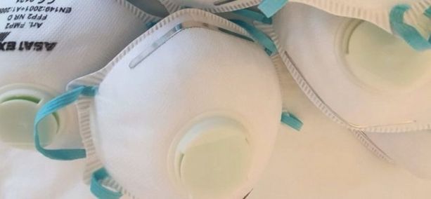 Mascherine non a norma, scatta il processo per Irene Pivetti: l'inchiesta prese il via da Savona Mascherine non a norma, scatta il processo per Irene Pivetti: l'inchiesta prese il via da Savona