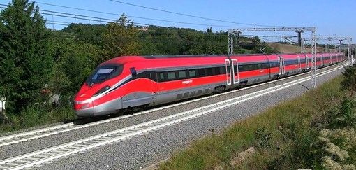 Arriva un nuovo collegamento tra l’aeroporto di Fiumicino e Napoli col Frecciarossa