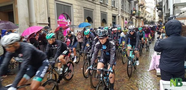 Giro d’Italia, attesa in Langhe e Roero per gli ultimi 50 km della Biella-Canale Giro d’Italia, attesa in Langhe e Roero per gli ultimi 50 km della Biella-Canale