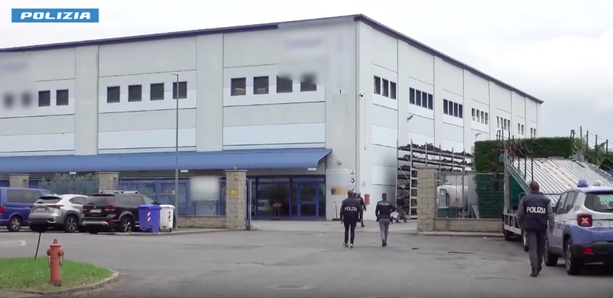 Smaltimento rifiuti, maxi operazione della Polizia in tutta Italia: sequestrato un sito attivo nel torinese