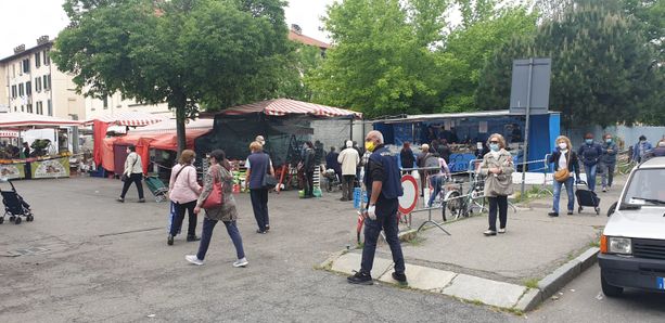 Venaria, dall'11 maggio torna il mercato dal martedì al sabato Venaria, dall'11 maggio torna il mercato dal martedì al sabato