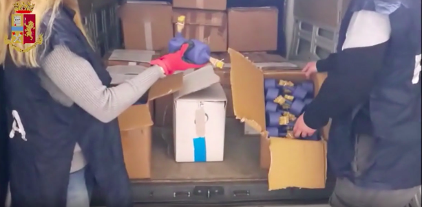 Capodanno sicuro: sono 763 le bombe carta sequestrate dagli agenti della Divisione PAS