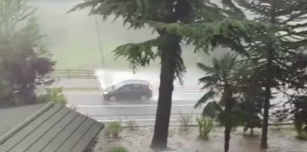 Previsti due giorni di forti piogge: allerta che da gialla potrebbe passare ad arancione in alcune valli della Granda