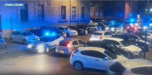 La fuga del latitante brasiliano finisce a Cuorgnè: deve scontare una condanna a 20 anni per violenza sessuale su bambine La fuga del latitante brasiliano finisce a Cuorgnè: deve scontare una condanna a 20 anni per violenza sessuale su bambine