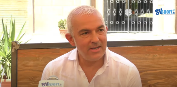 Calcio, Albenga. Il saluto di Pietro Buttu: "Non restare in D è come una bastonata, ma Santi Cosenza non potrà togliermi quello che abbiamo realizzato" (VIDEO) Calcio, Albenga. Il saluto di Pietro Buttu: "Non restare in D è come una bastonata, ma Santi Cosenza non potrà togliermi quello che abbiamo realizzato" (VIDEO)