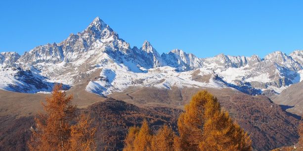 Incidente sul Monviso: escursionista scivola lungo la ferrata del passo delle Sagnette