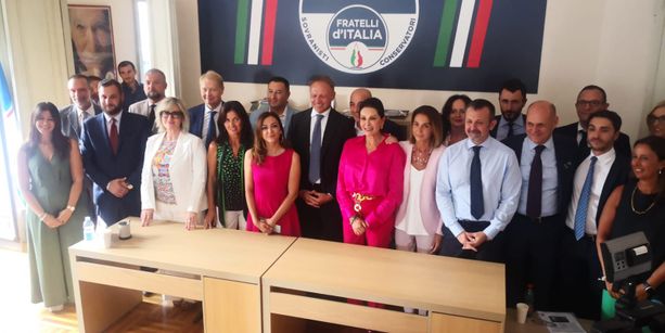 FdI presenta i suoi candidati e attacca il reddito di cittadinanza: "Devastante come un veleno" [VIDEO]