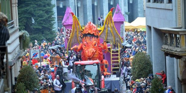 A SPASSO NEL WEEKEND - La provincia festeggia il Carnevale tra carri, maschere e divertimento