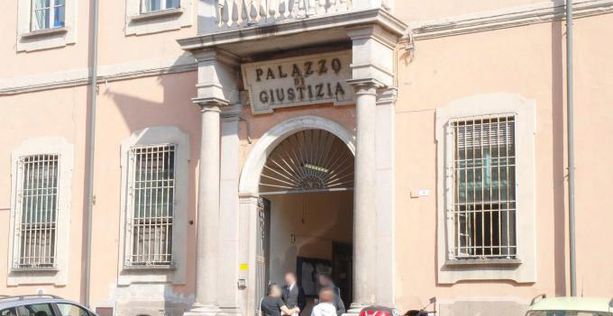 Padre e figlio travolti e uccisi in autostrada: chiusa l’indagine a carico di 38enne di Cortemilia Padre e figlio travolti e uccisi in autostrada: chiusa l’indagine a carico di 38enne di Cortemilia