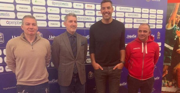 Il mercato, la squadra, il futuro, la verità su Gentile. Varese, ecco l'Arcieri's way of life. Il mercato, la squadra, il futuro, la verità su Gentile. Varese, ecco l'Arcieri's way of life.