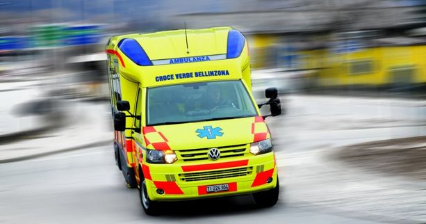 Canton Ticino, operaio di 22 anni precipita da dieci metri: è grave