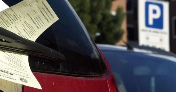 L'automobilista di Imperia multato: "Il biglietto era caduto per terra, pensavo fosse visibile" L'automobilista di Imperia multato: "Il biglietto era caduto per terra, pensavo fosse visibile"