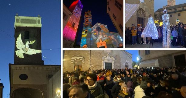 Si accende il Natale nella Città delle Torri e come per magia “Albenga s’illumina d‘immenso” Si accende il Natale nella Città delle Torri e come per magia “Albenga s’illumina d‘immenso”