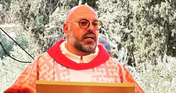 Don Gabriele Corini a Gerusalemme con 50 pellegrini liguri: “Stiamo bene, siamo di rientro” Don Gabriele Corini a Gerusalemme con 50 pellegrini liguri: “Stiamo bene, siamo di rientro”