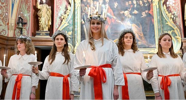 Haut-de-Cagnes si illumina per Santa Lucia: la tradizione nordica che accende l’inverno