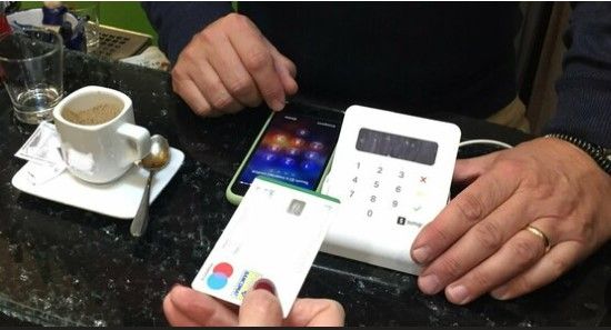 A Imperia bancomat fuori uso, shopping in tilt in negozi e centri commerciali A Imperia bancomat fuori uso, shopping in tilt in negozi e centri commerciali