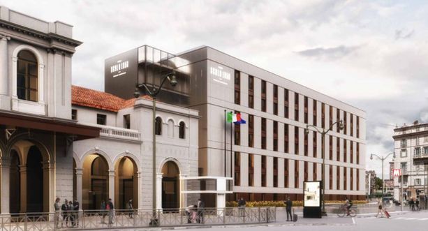 Restauro della vecchia stazione, hotel a 4 stelle di fianco e una nuova piazza: così rinascerà l'ex Porta Susa [FOTO]