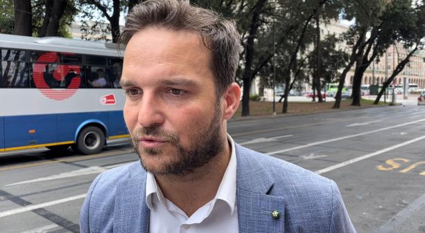 Trafitto da una freccia, Gambino: "Gesto scellerato, ma il centro storico non è abbandonato"