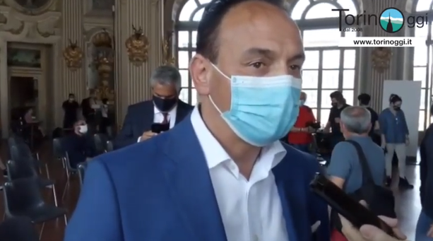 Astrazeneca, Cirio pronto a dire no agli Under 60: "Ci atterremo alle indicazioni dell'Aifa". E si aspetta domani l'ok della zona bianca Astrazeneca, Cirio pronto a dire no agli Under 60: "Ci atterremo alle indicazioni dell'Aifa". E si aspetta domani l'ok della zona bianca