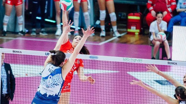 Volley femminile A1: Bosca S. Bernardo Cuneo, Sonia Candi è la seconda giocatrice confermata per la stagione 20\21 Volley femminile A1: Bosca S. Bernardo Cuneo, Sonia Candi è la seconda giocatrice confermata per la stagione 20\21