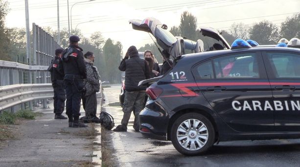 Rave party a Nichelino: oltre 2.500 persone denunciate dai carabinieri