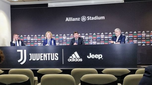Plusvalenze, - 10 alla Juventus. Lo Russo: "Difficile appassionarsi ad un campionato dove le classifiche le decidono i tribunali" Plusvalenze, - 10 alla Juventus. Lo Russo: "Difficile appassionarsi ad un campionato dove le classifiche le decidono i tribunali"