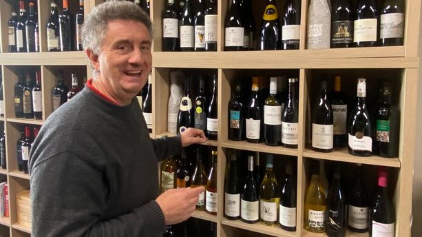 VIDEO «Dimmi chi sei e ti dirò cosa bere»: Francesco e un locale dove trovi la bottiglia dell'anima